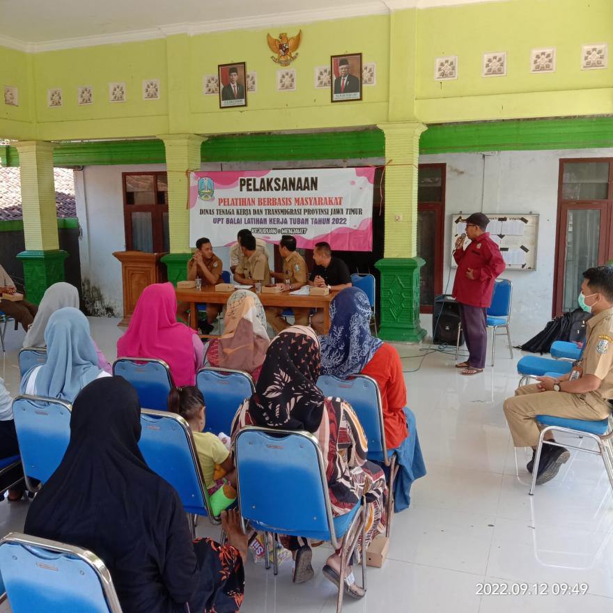 Pelaksanaan Pelatihan Menjahit Di Desa Kapu Oleh UPT Balai Latihan Kerja Tuban Tahun 2022